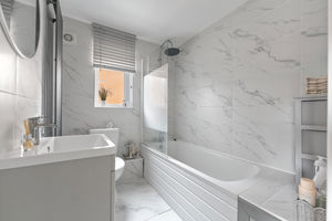 Photo 25- click for photo gallery